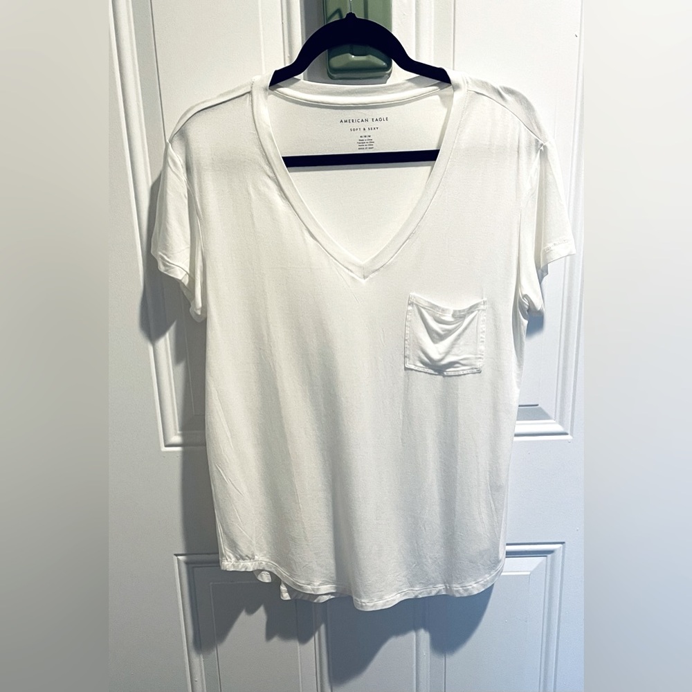 2 white Soft and Sexy tees American Eagle.